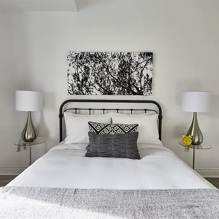 Serene 2Br In Church Yonge Corridor By Sonder